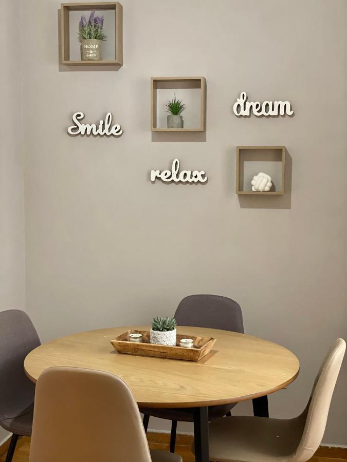 Vivian Modern Apartment Athens Ngoại thất bức ảnh